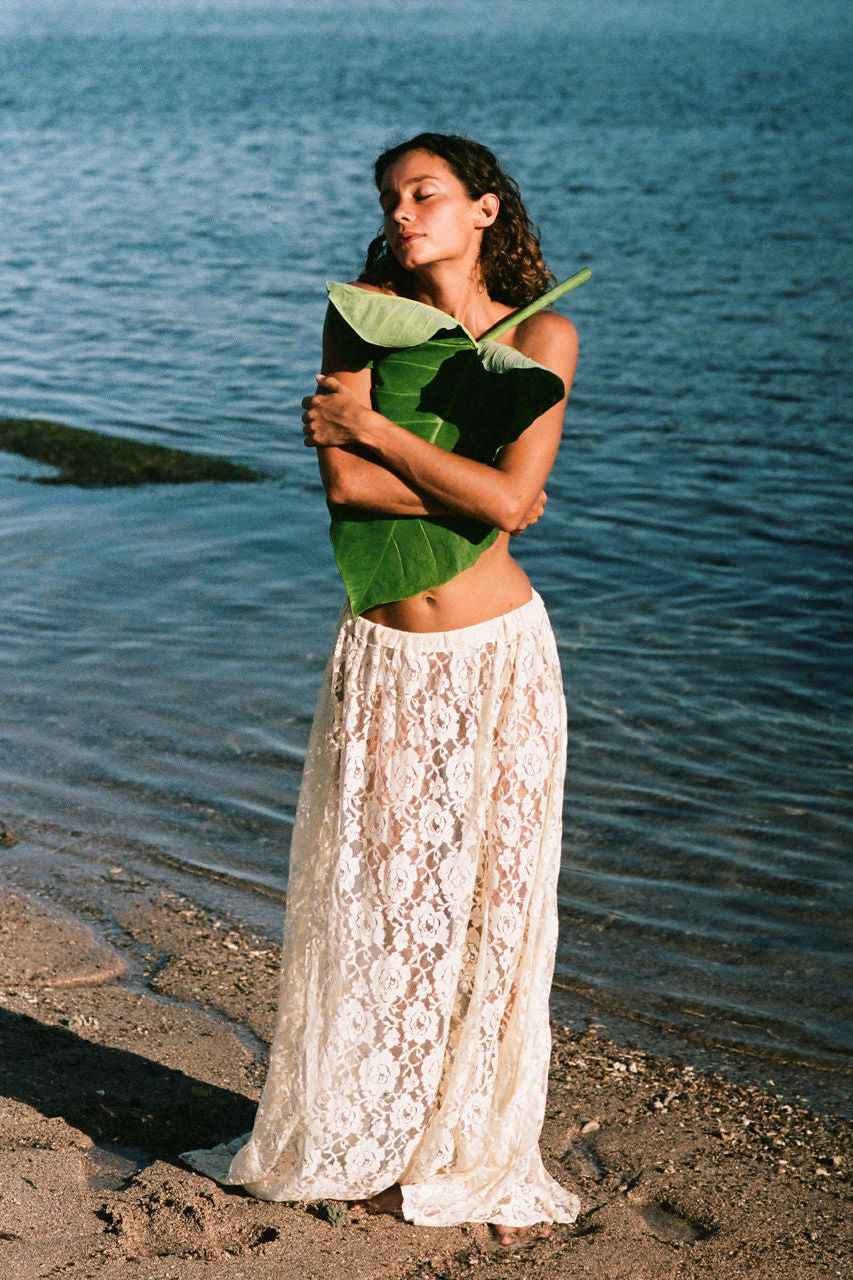 LACE SLIP SKIRT