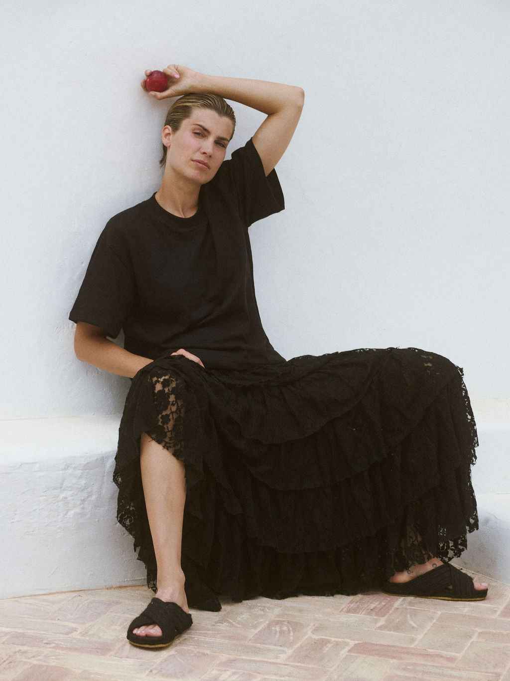 LACE UNTAMED SOUL SKIRT - BLACK