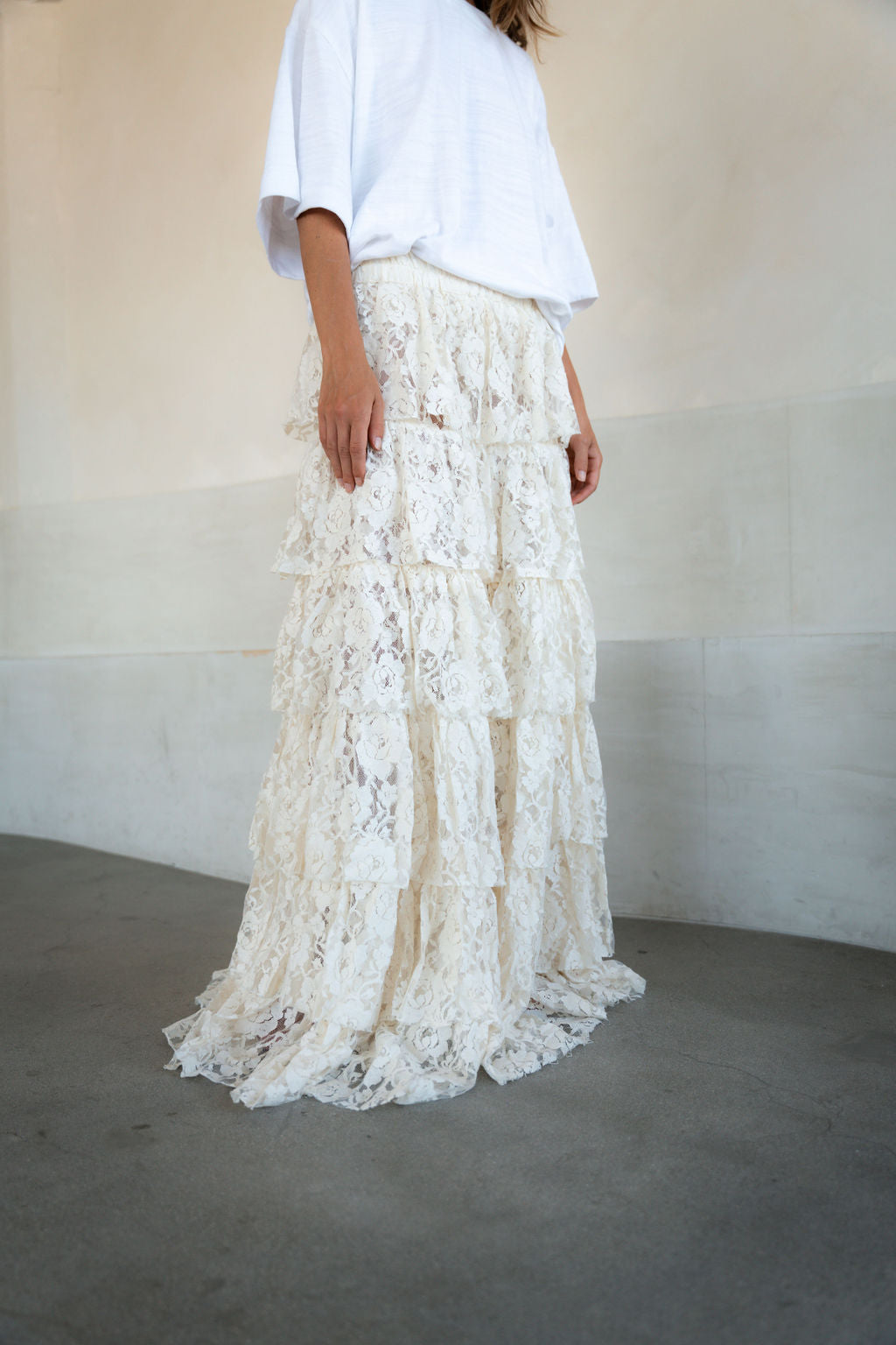 LACE UNTAMED SOUL SKIRT - WHITE
