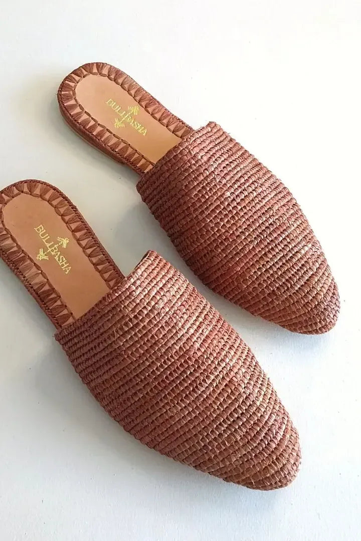 Babouche Red, sustainable, handmade sandals made from natural materials by Bulibasha