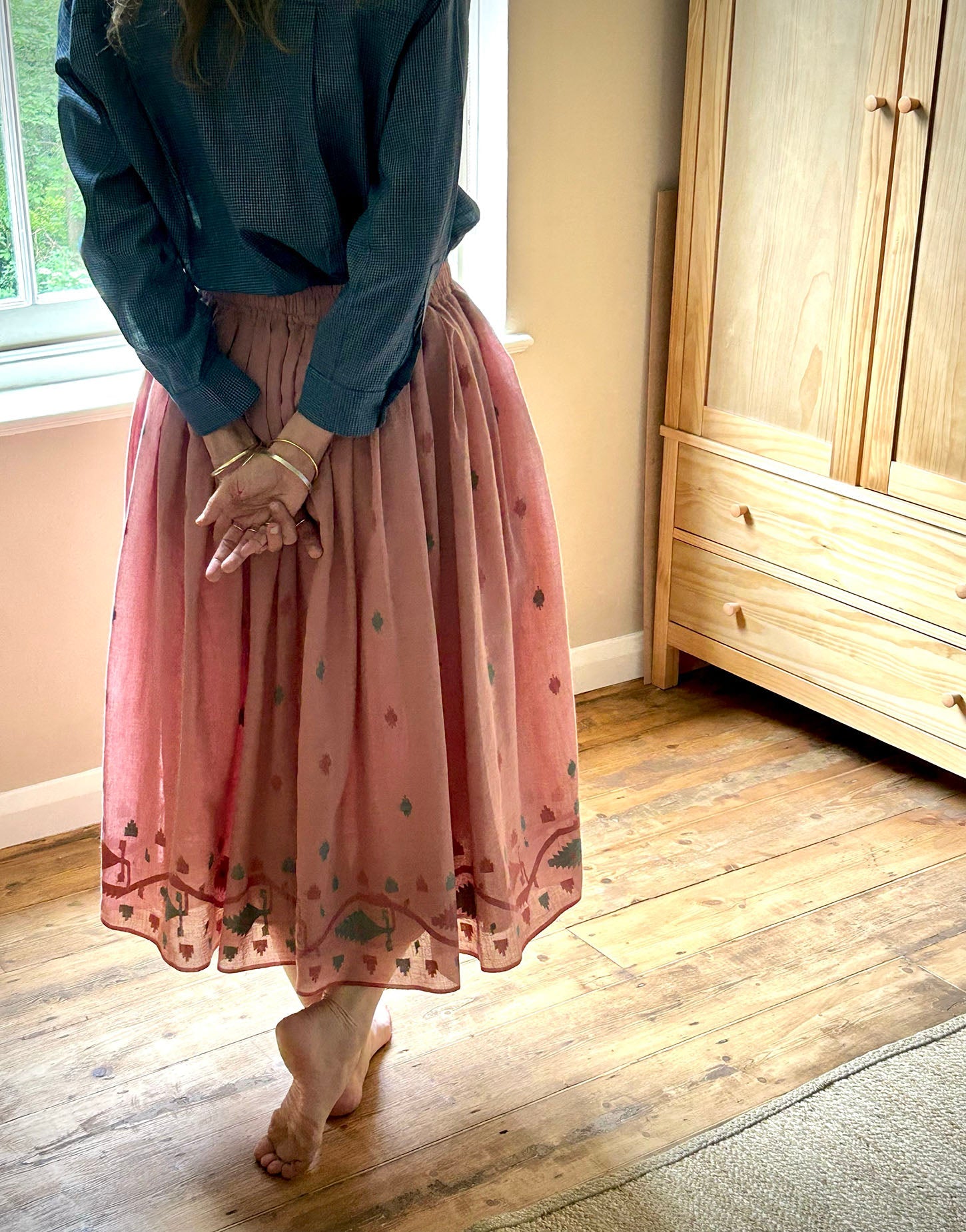 alma skirt | blush jamdani