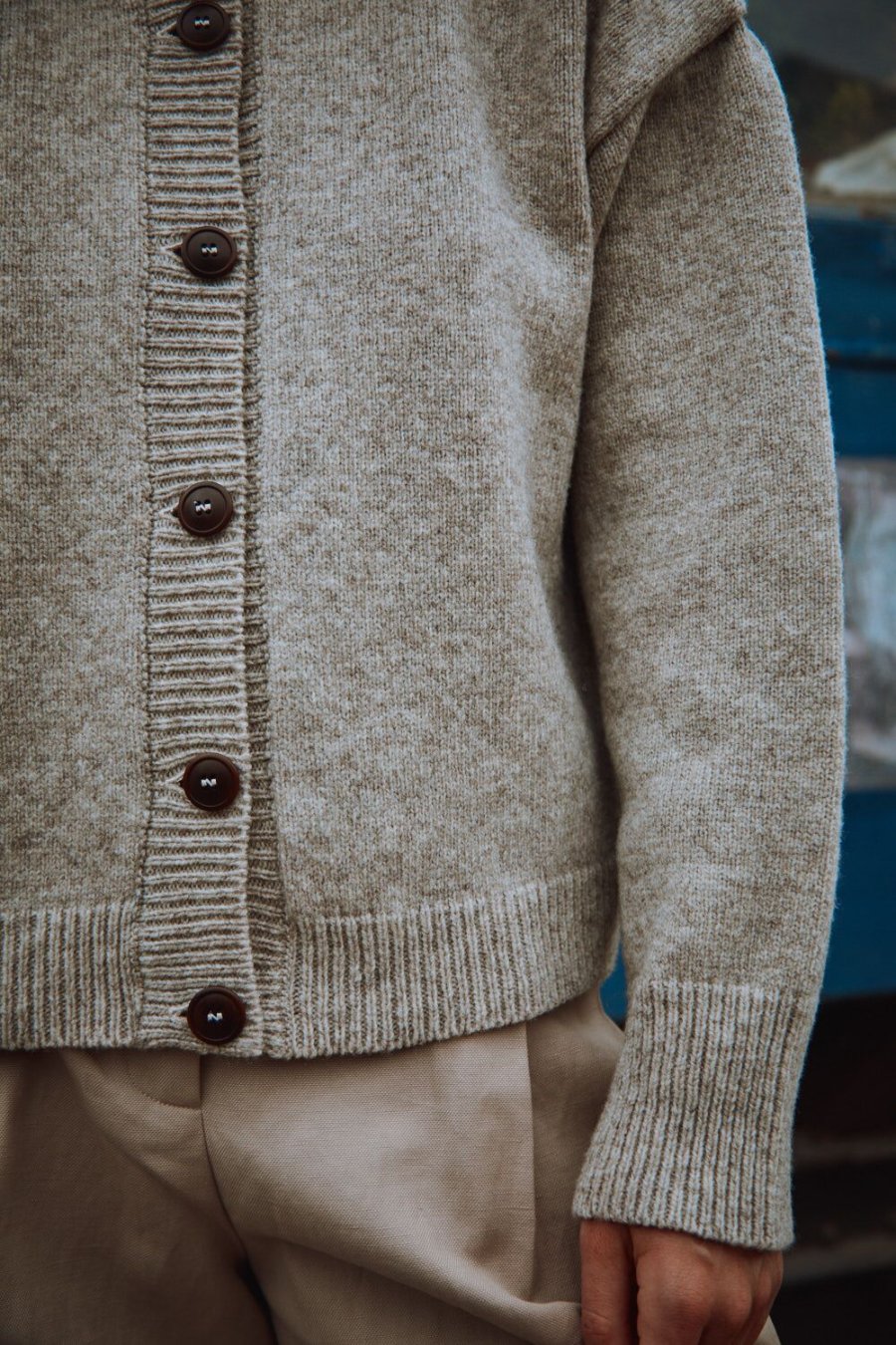 SANDRA Funnel-Neck Cardigan in Merino Wool - Beige. 100% cruelty- free and sustainable knitwear - L'envers
