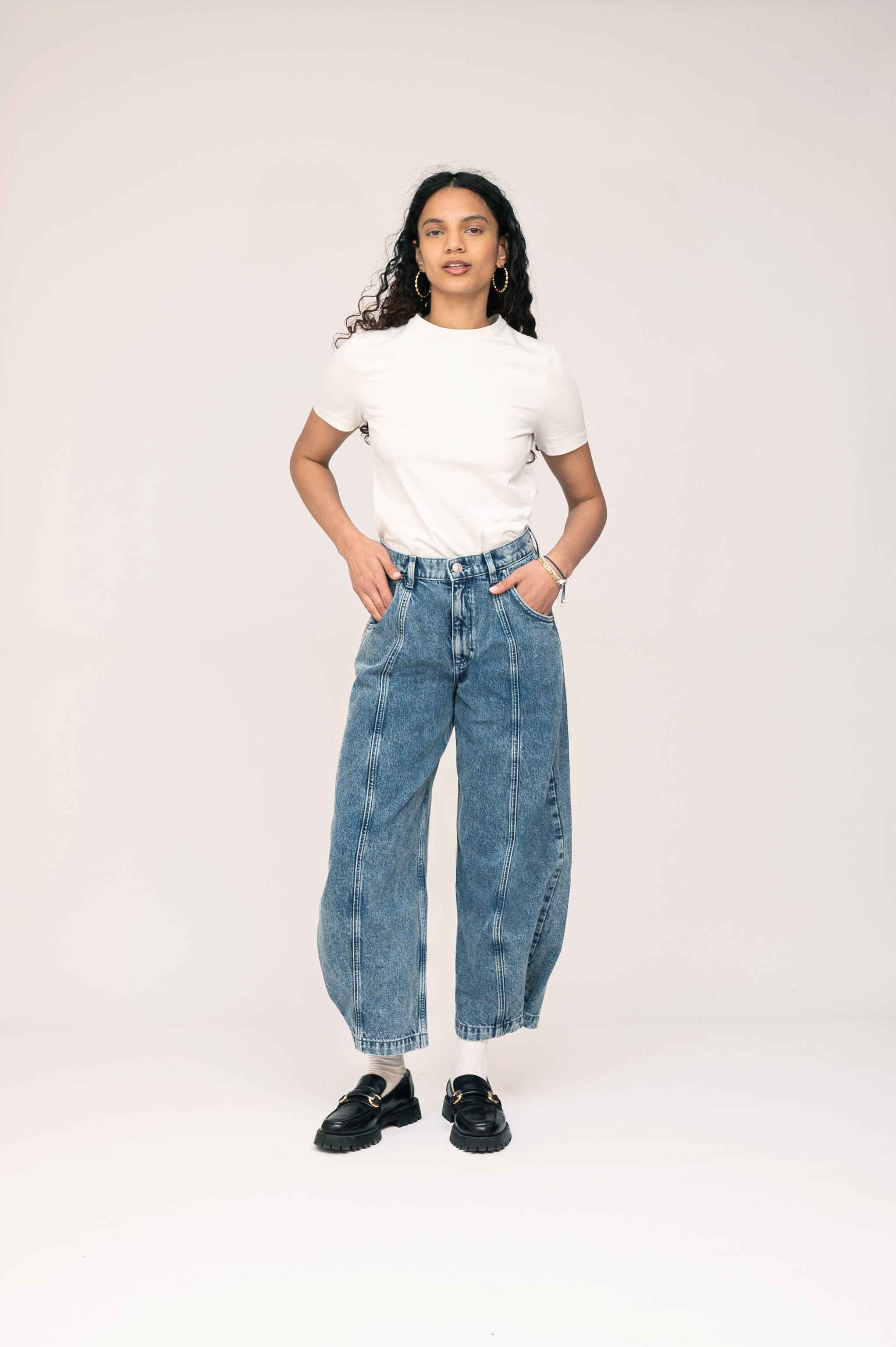 Aisha Pant In Newport