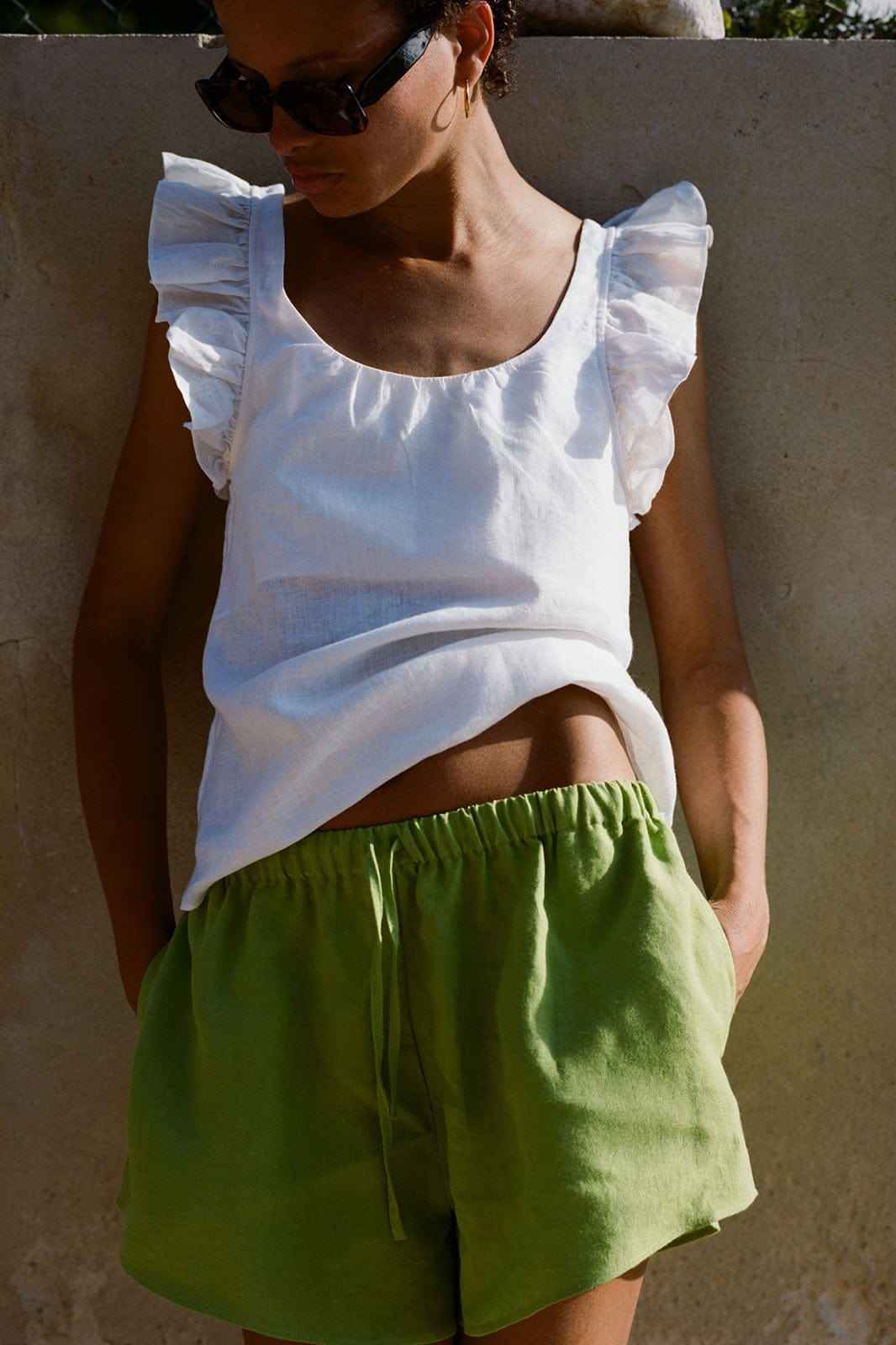 The Jeanne Ruffled Top in white
