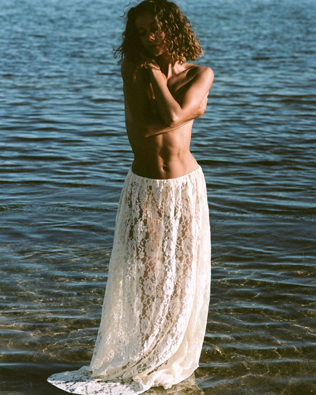 LACE SLIP SKIRT