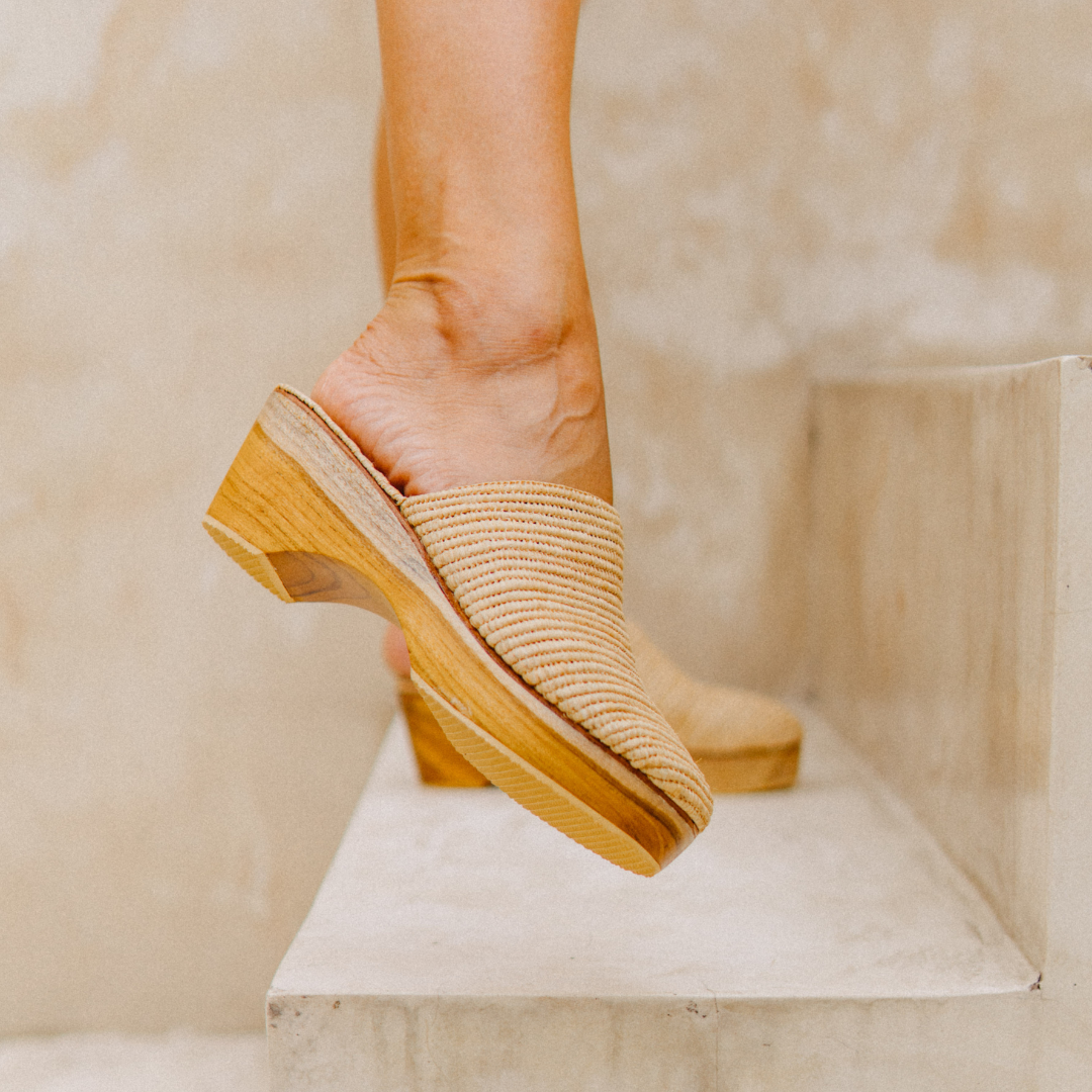 Mohya Women's Clogs Natural Beige