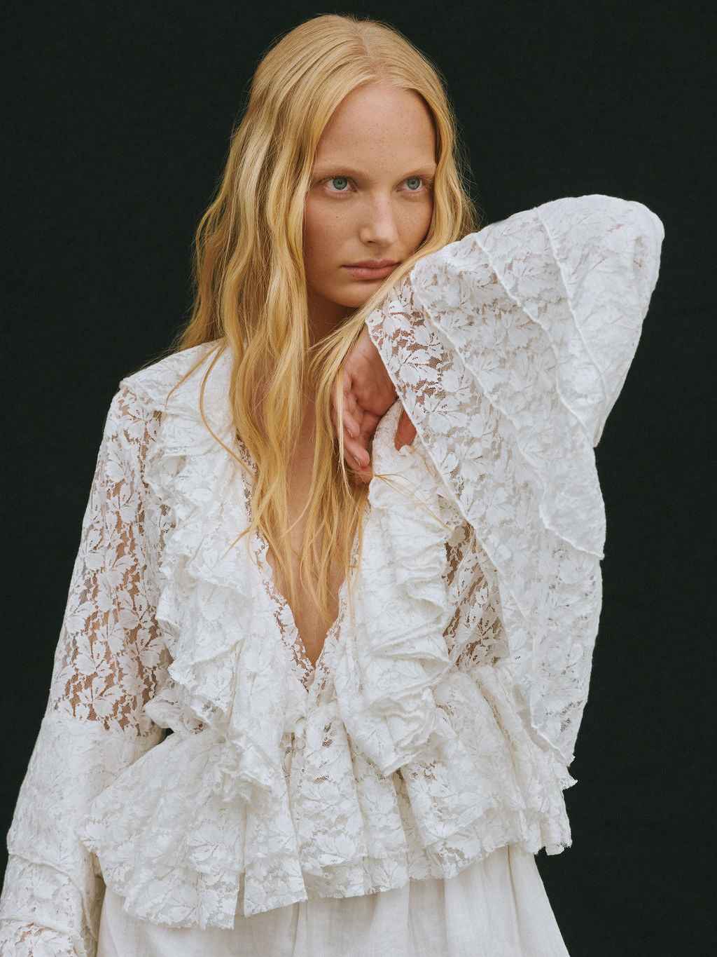 LACE BELLA BLOUSE