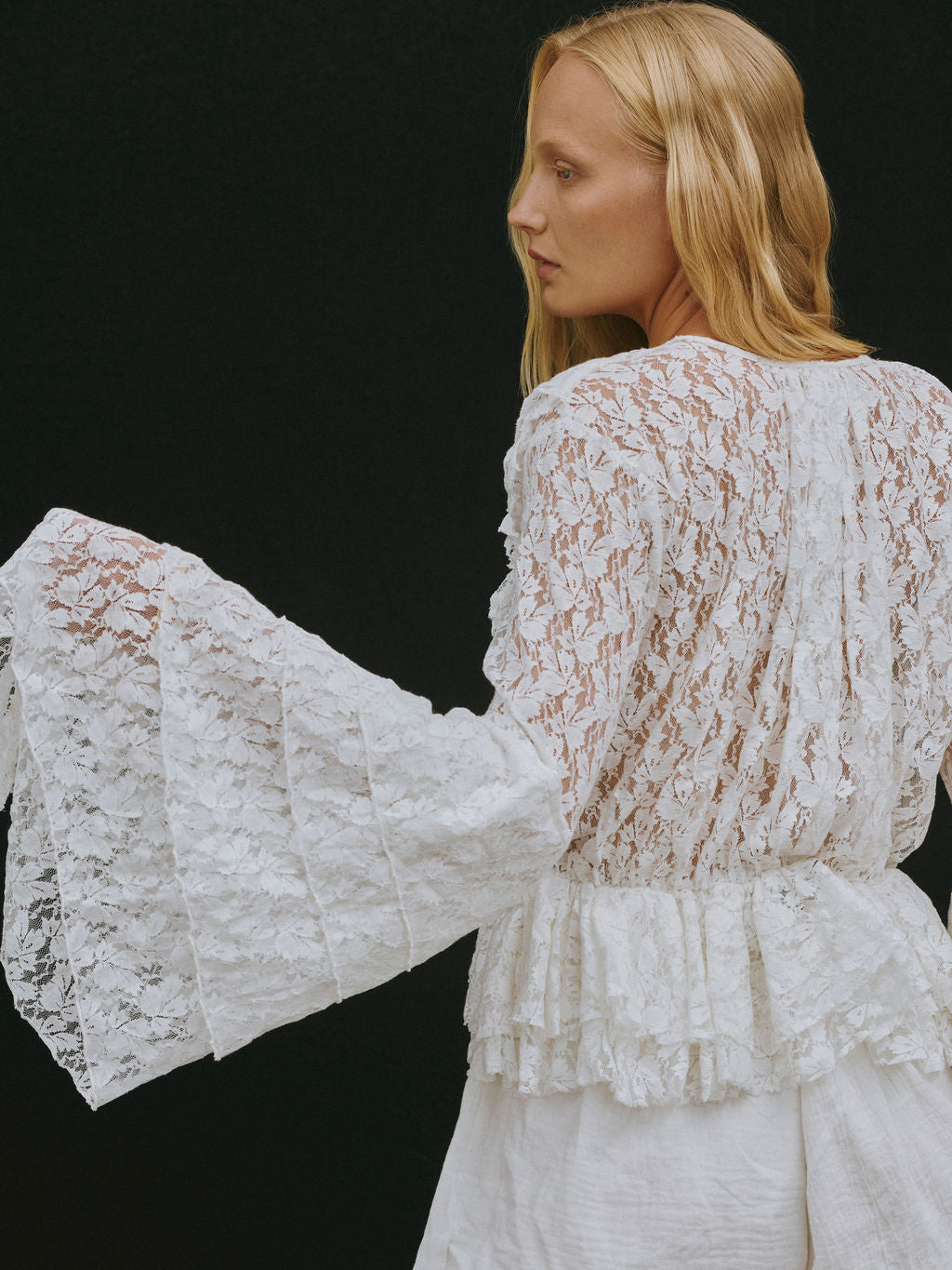 LACE BELLA BLOUSE - WHITE