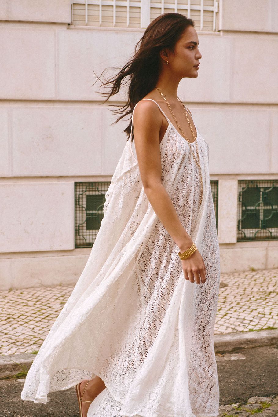 LACE SYROS