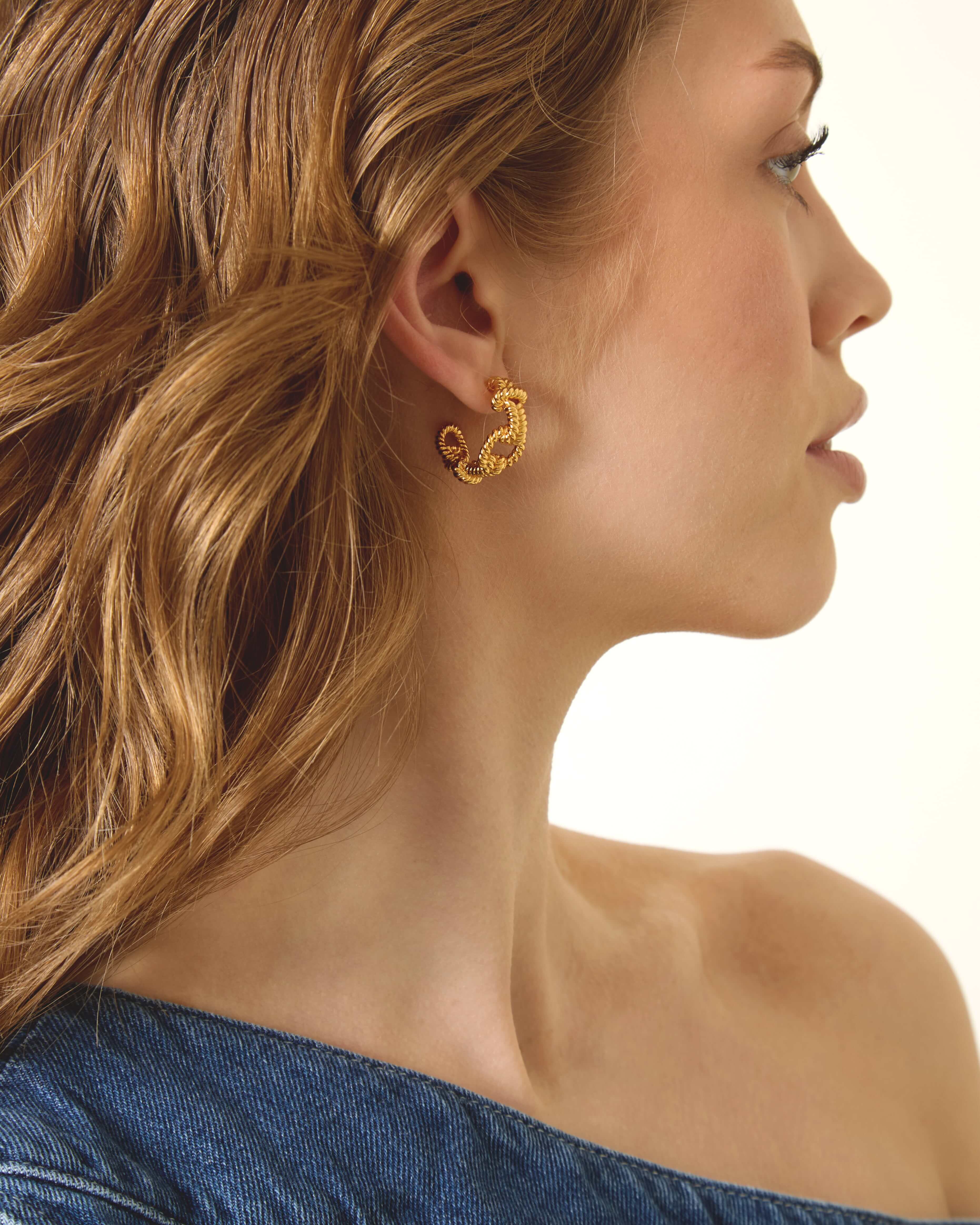 Knotted Rope Hoops