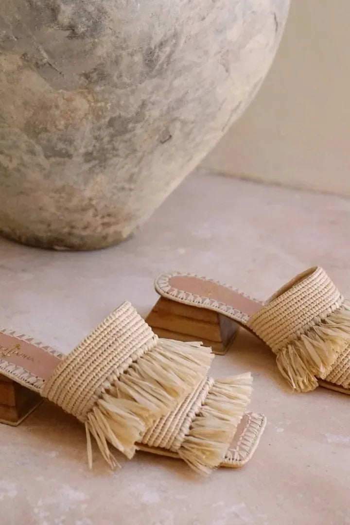 Jidji, sustainable, handmade heels made from natural materials by Bulibasha