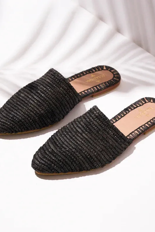 Babouche Black Coco, sustainable, handmade sandals made from natural materials by Bulibasha