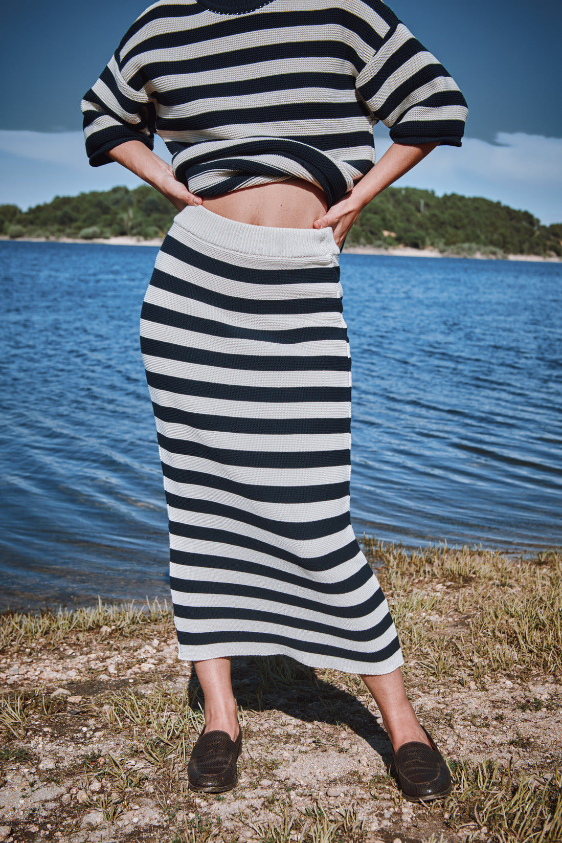CECILE Straight Midi Skirt in Organic Cotton - Navy Blue and Off-white stripes - L'ENVERS