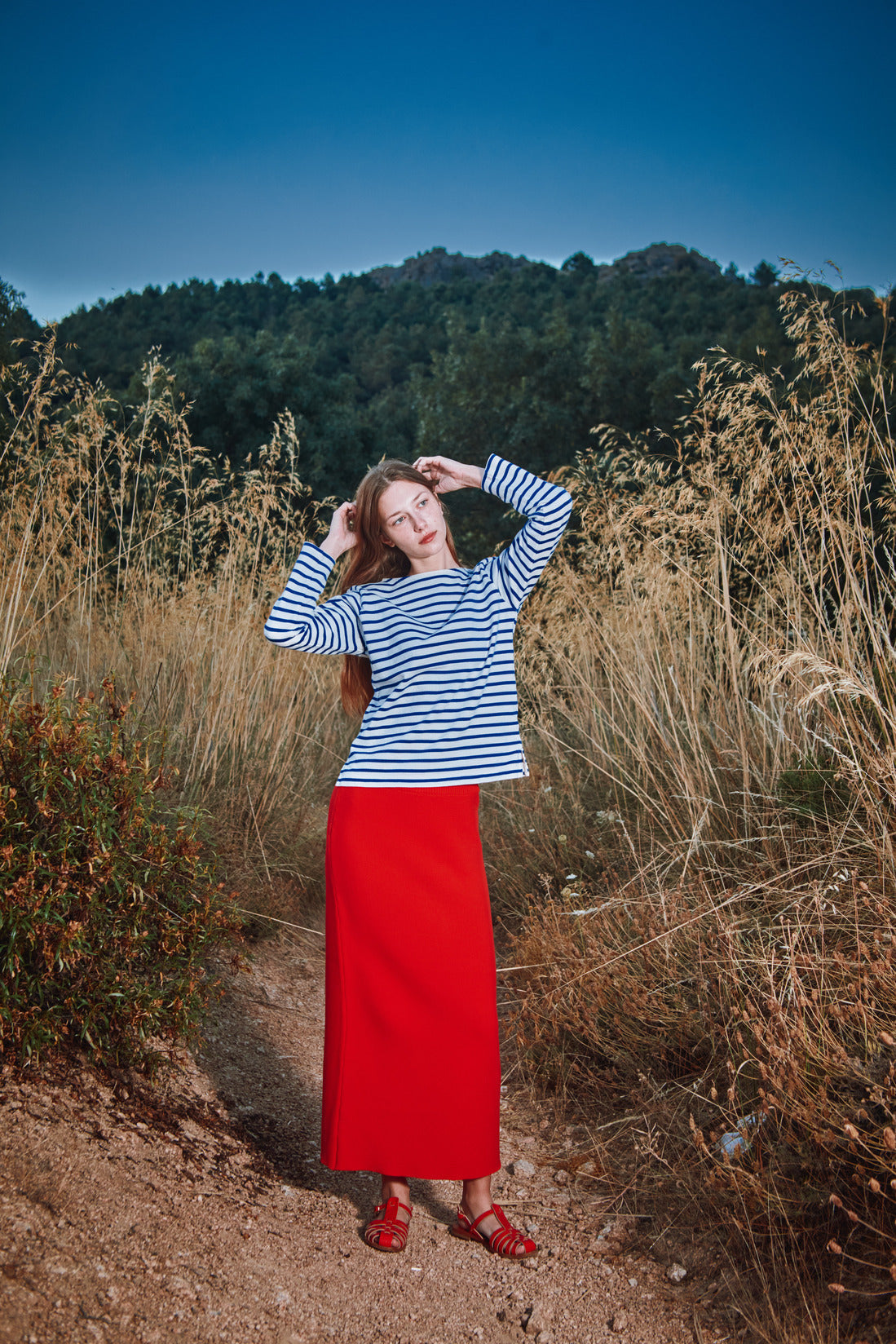 CECILE Straight Midi Skirt in Organic Cotton - Red