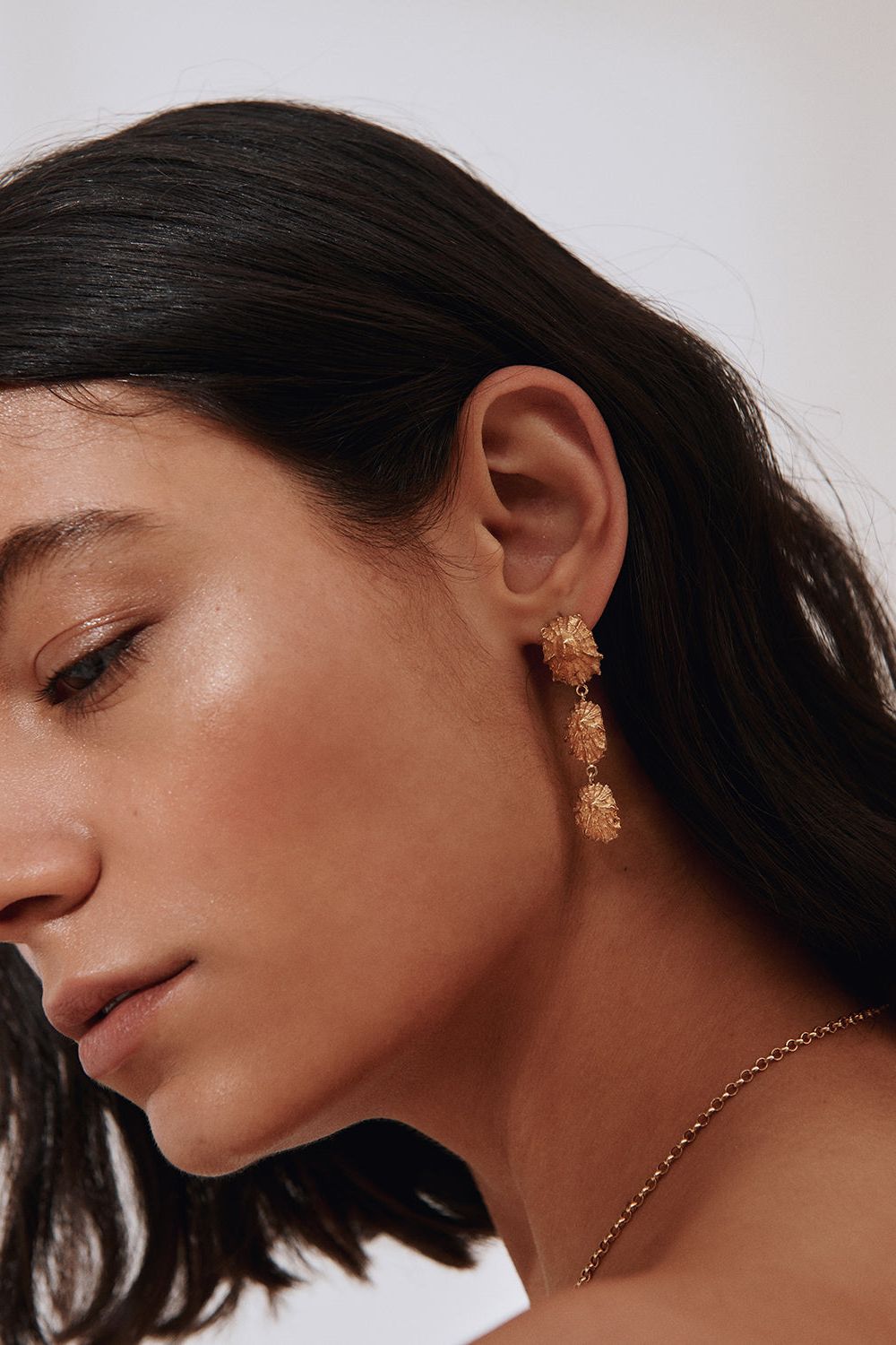 CONCHA EARRINGS GOLD