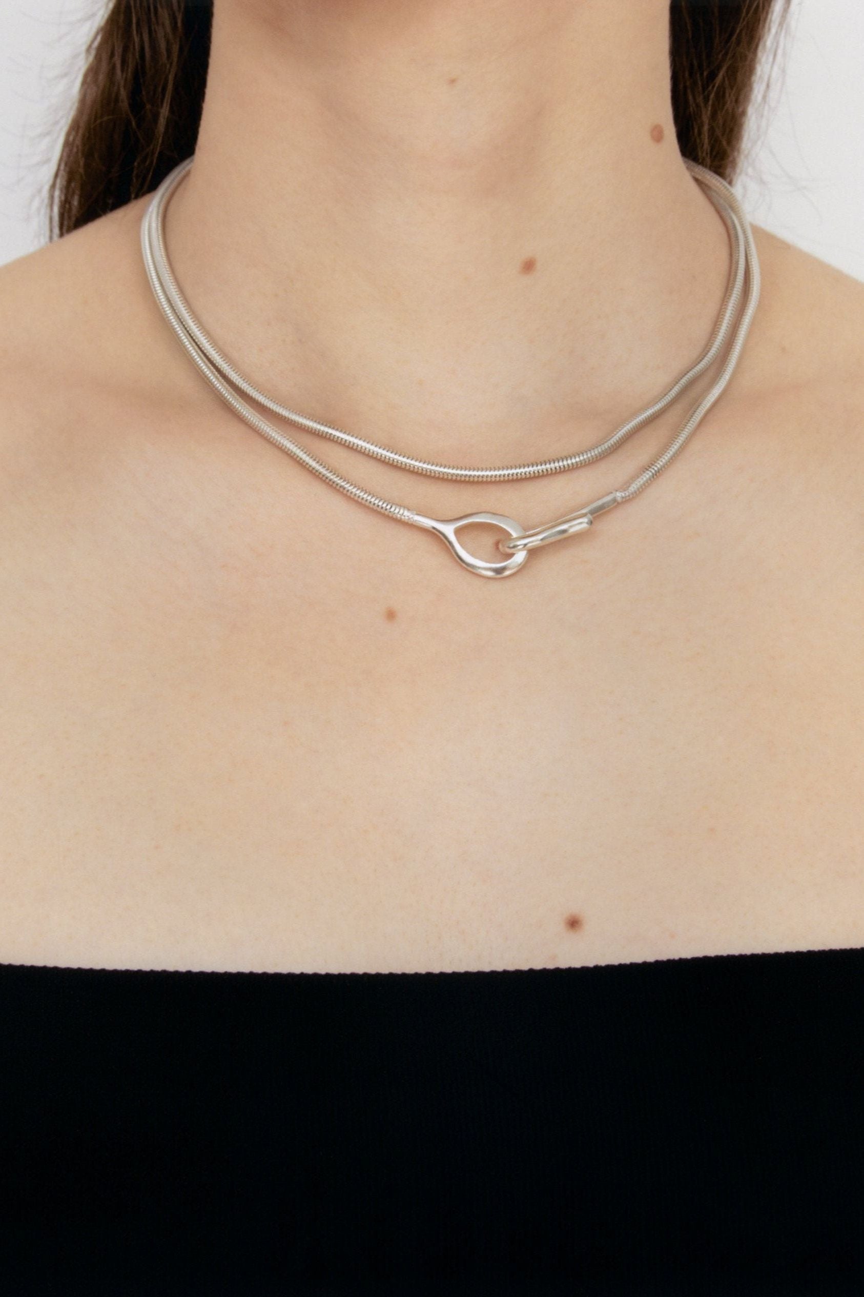 SOL POENTE NECKLACE SILVER