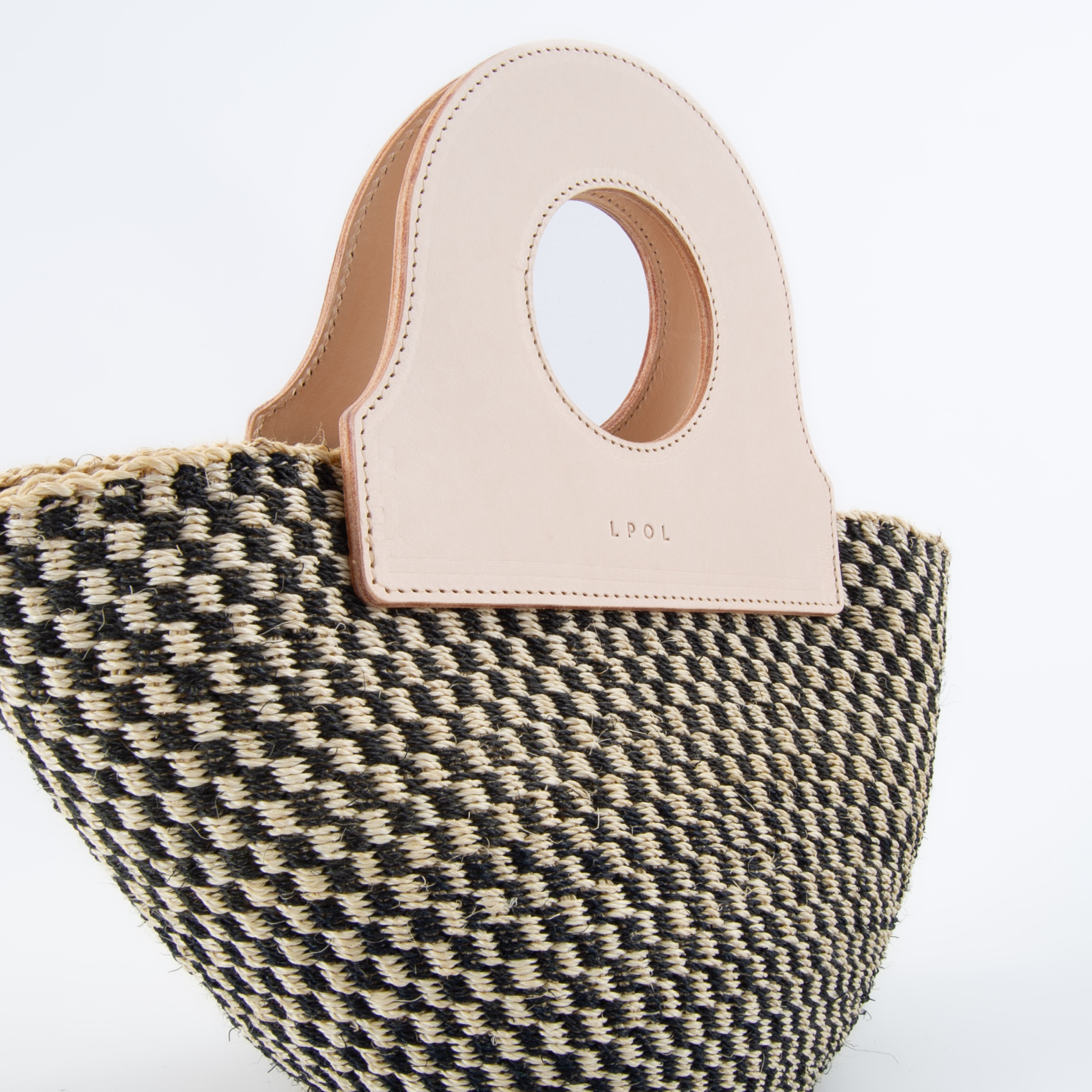 Handheld Basket Natural