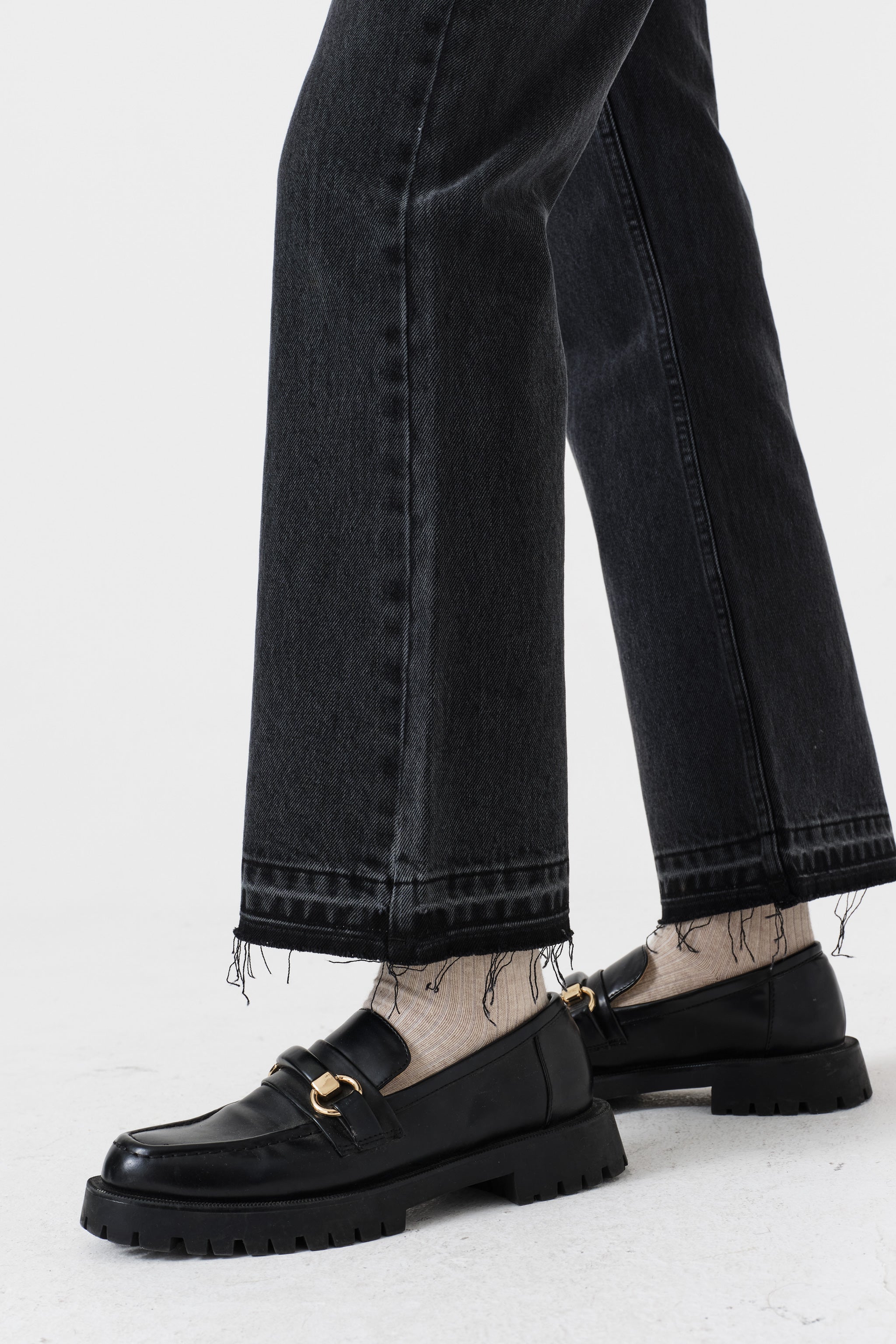 Gigi Kick Flare Jean in Raven - seventy + mochi
