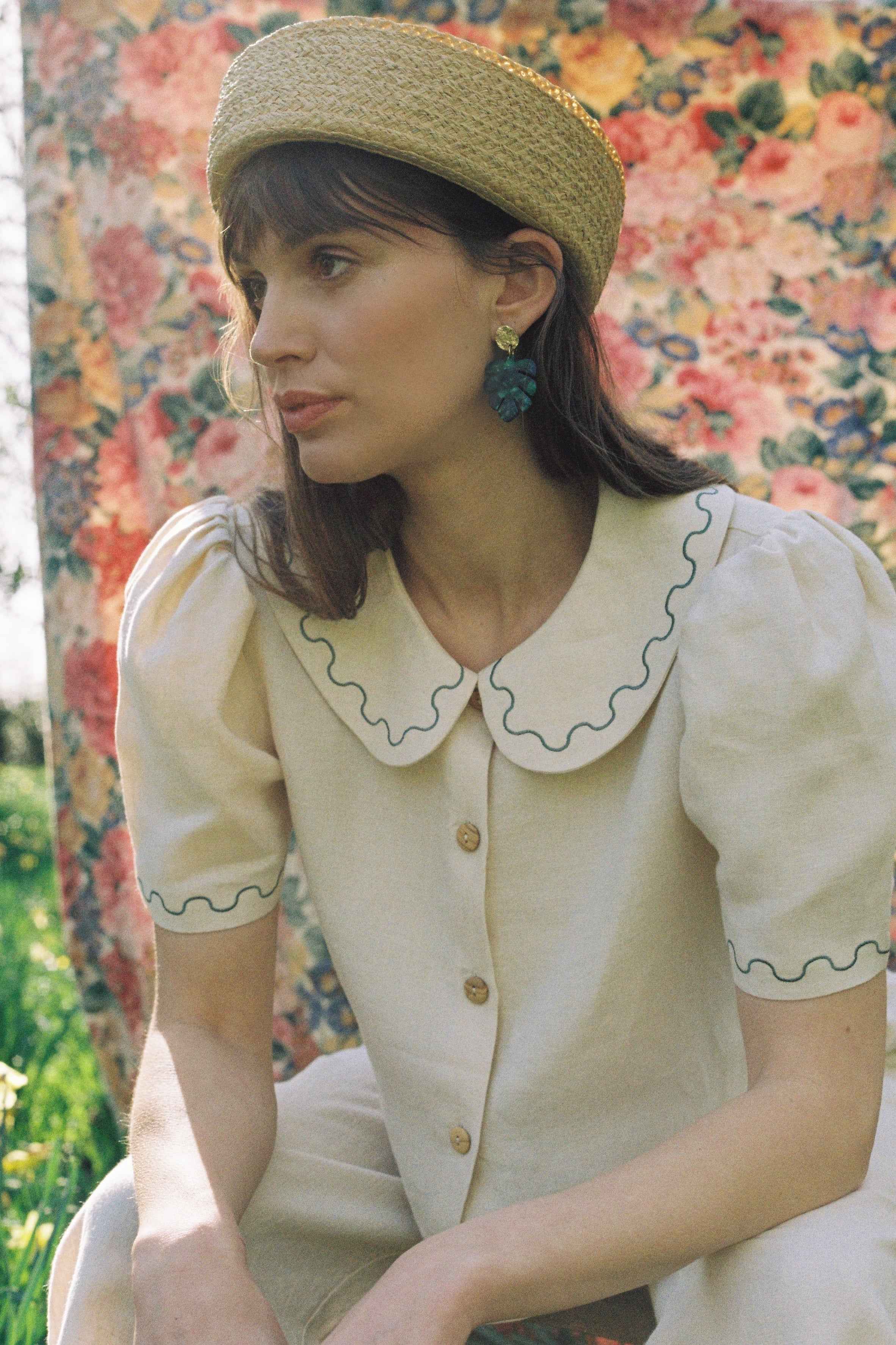 Frances Linen Cropped Blouse with Embroidered Trims - Natural