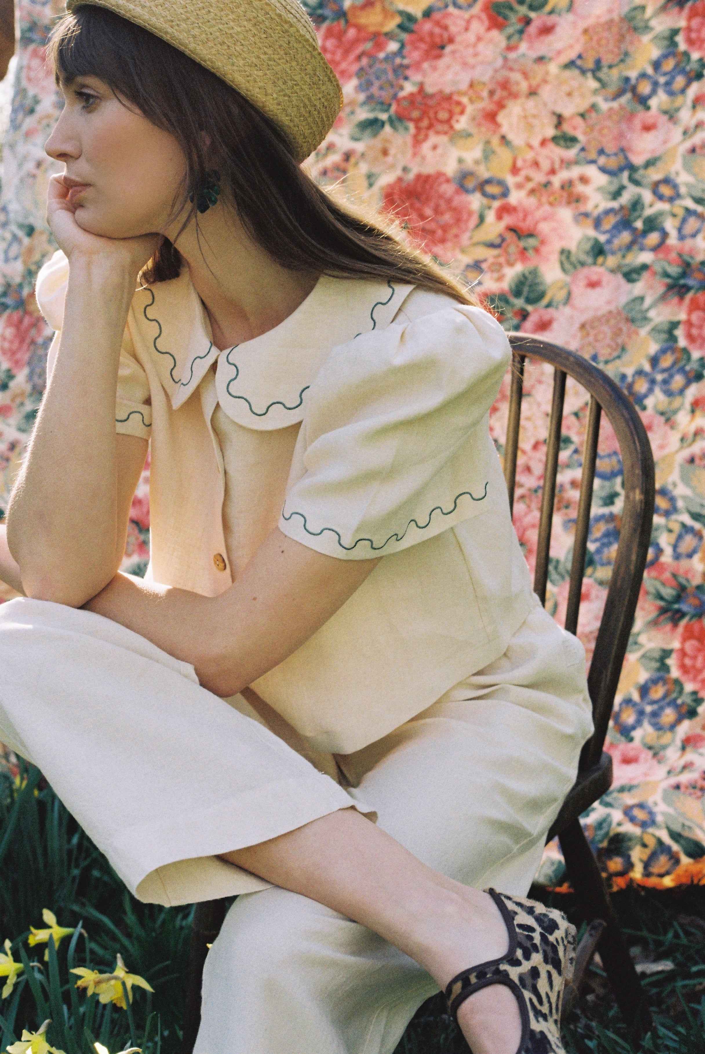 Frances Linen Cropped Blouse with Embroidered Trims - Natural