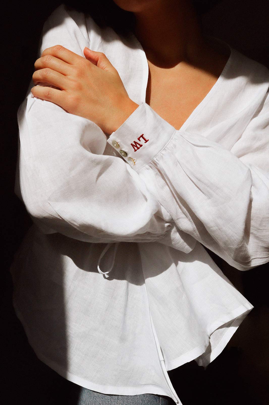The Anna Blouse in white