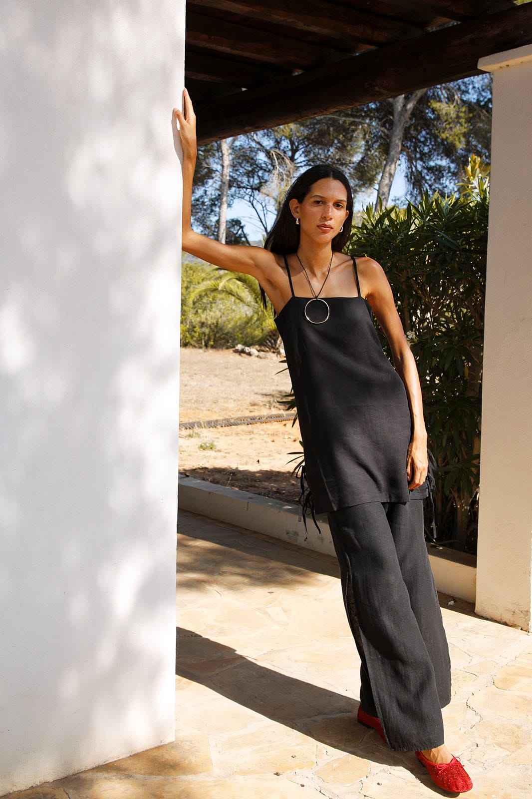 The Lena Wide-Leg Trousers With Slit in black